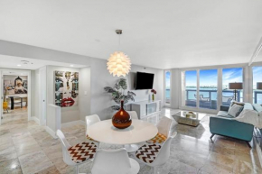 The Audrey! Penthouse With Direct Water Views!